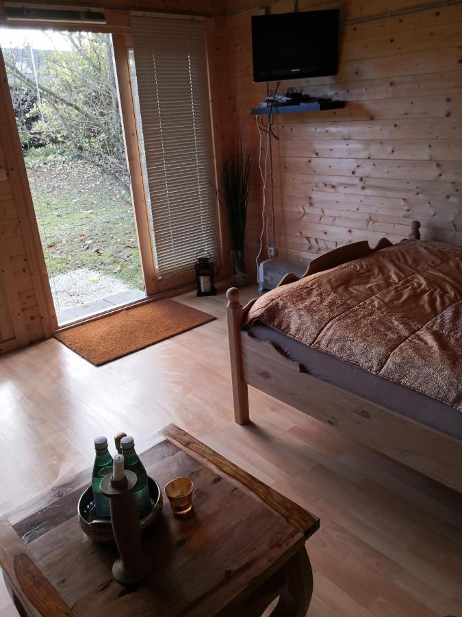 25qm ATRIUM Holz-Bungalow- NATUR PUR- NEUES MASSIVHOLZ BETT- Juni 2022- Objekt optimiert! Scharbeutz Zewnętrze zdjęcie